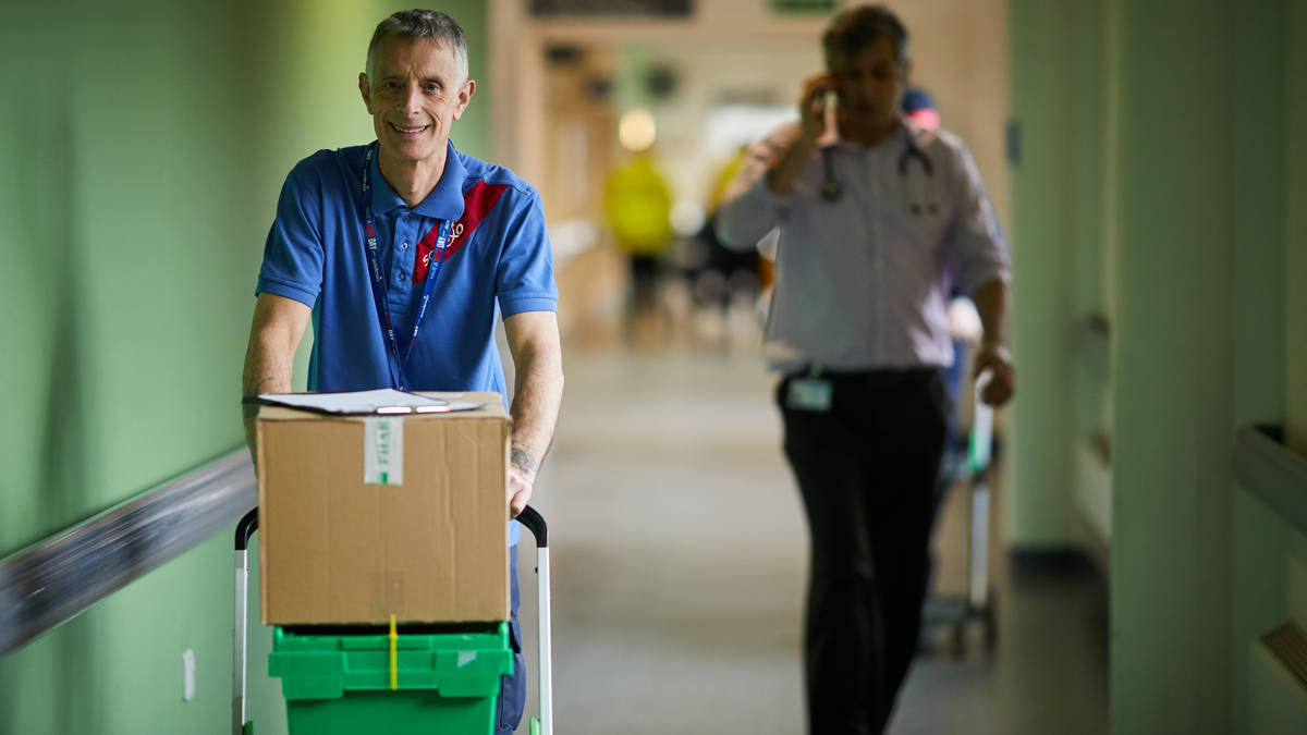 NHS volunteers 'can make powerful contribution' to future of health service