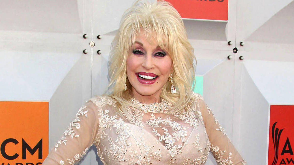 Dolly Parton cancels Las Vegas Residency amid 'ongoing health issues'