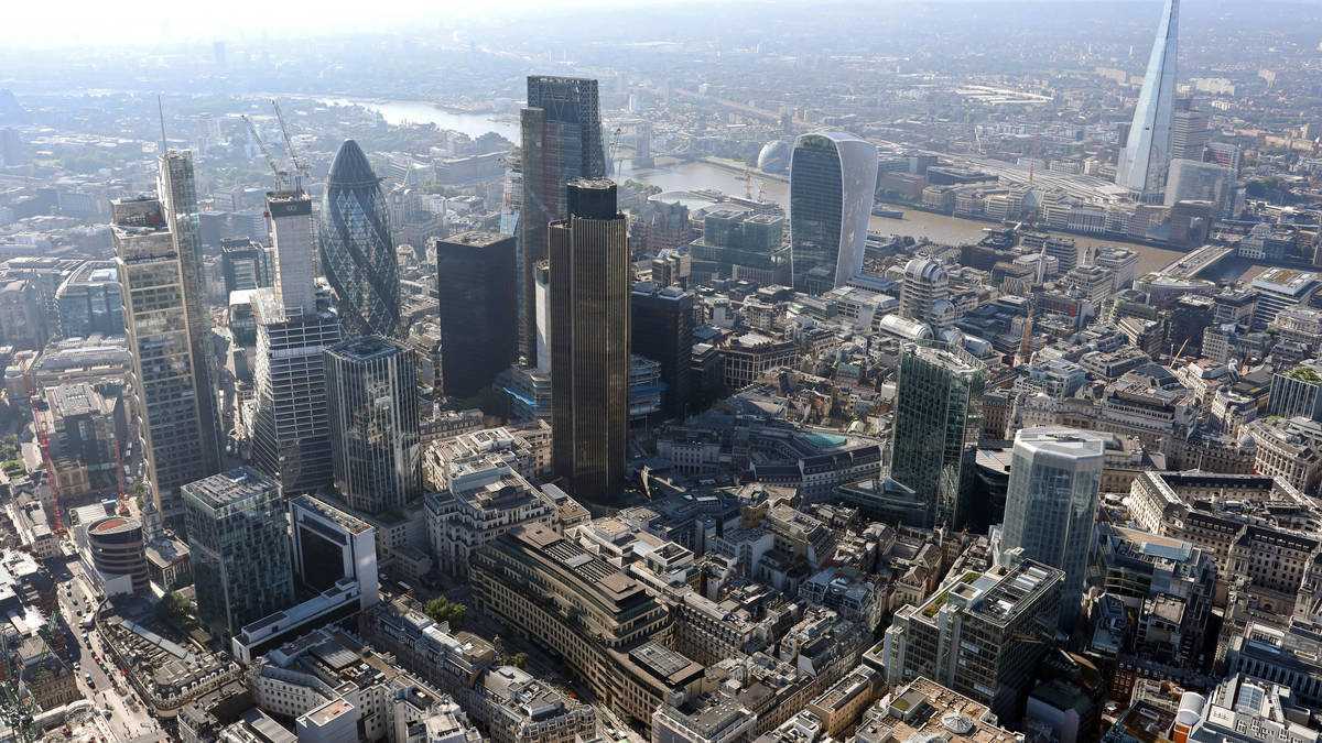 UK borrowing costs hit 28-year-high as City braces for Burnham challenge