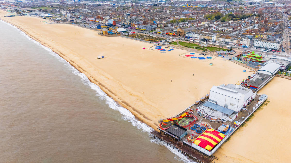 Emergency vehicles in Great Yarmouth