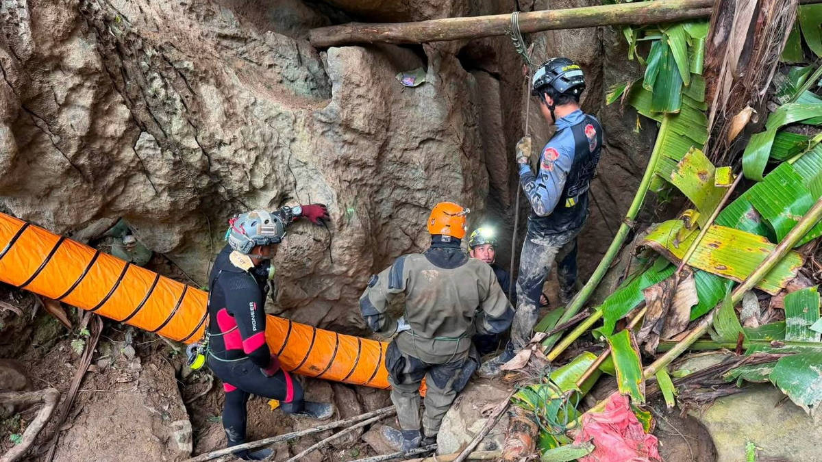 Miracle of Laos: Five people trapped for a week in underground cave freed in dramatic rescue