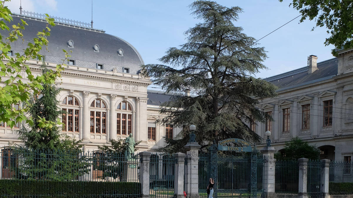 France to raise university fees for non-EU students | Riviera Radio