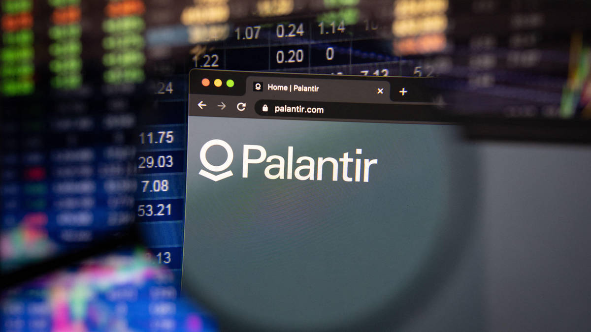 Head of UK police AI programme open to working with Palantir