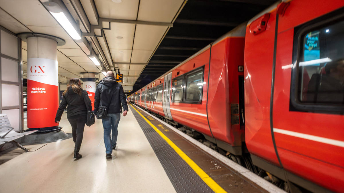Passengers stranded as Gatwick trains cancelled due to sinkholes