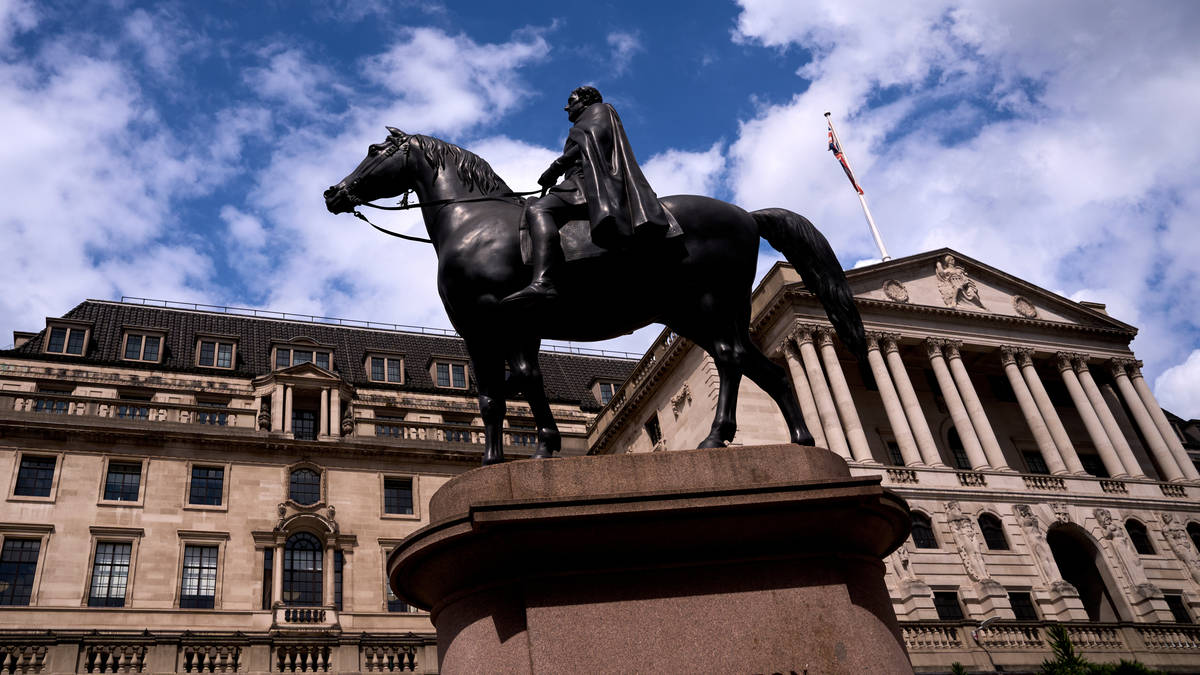 FTSE down as Bank of England keeps interest rates steady | LBC