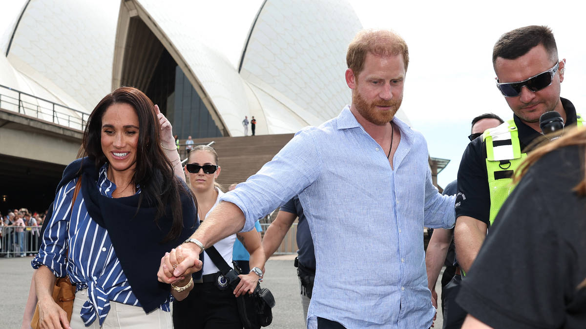 Prince Harry and Meghan 'offered stay in royal residence by King' during UK visit next month