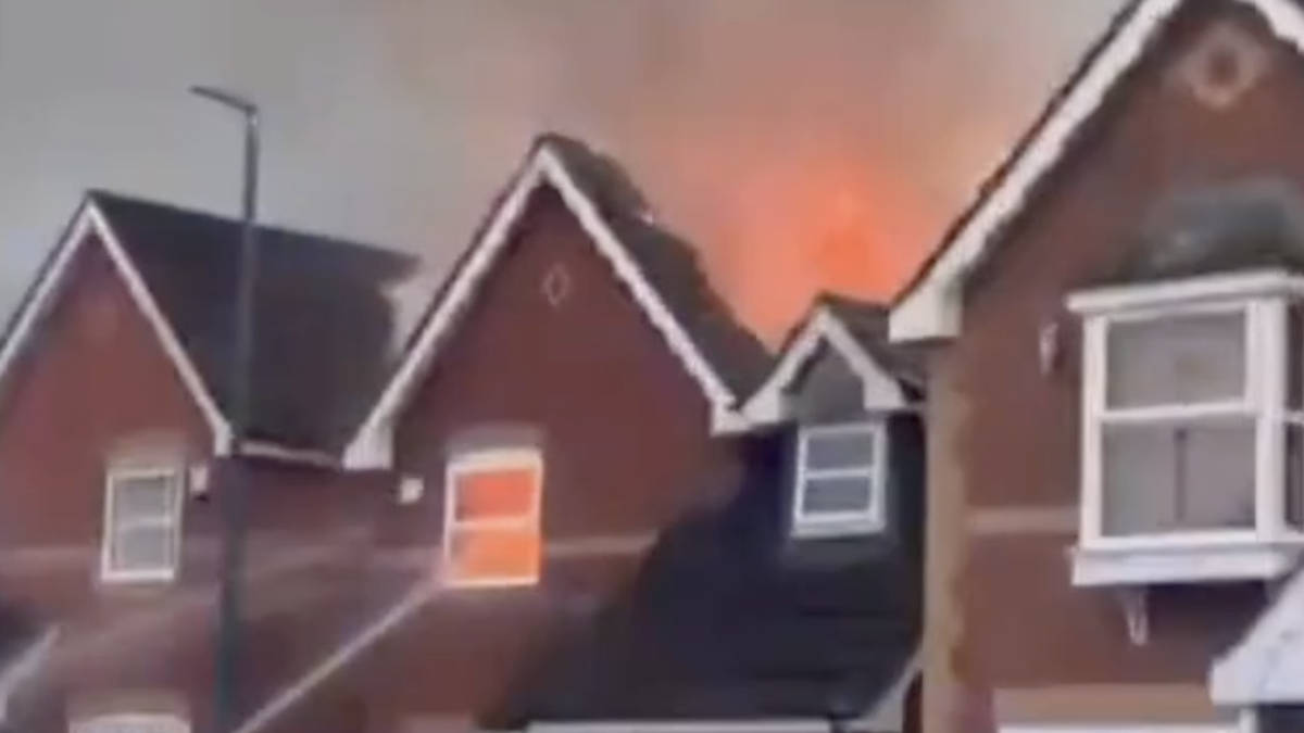 Lightning strike sets house on fire as thunderstorms sweep heatwave ...