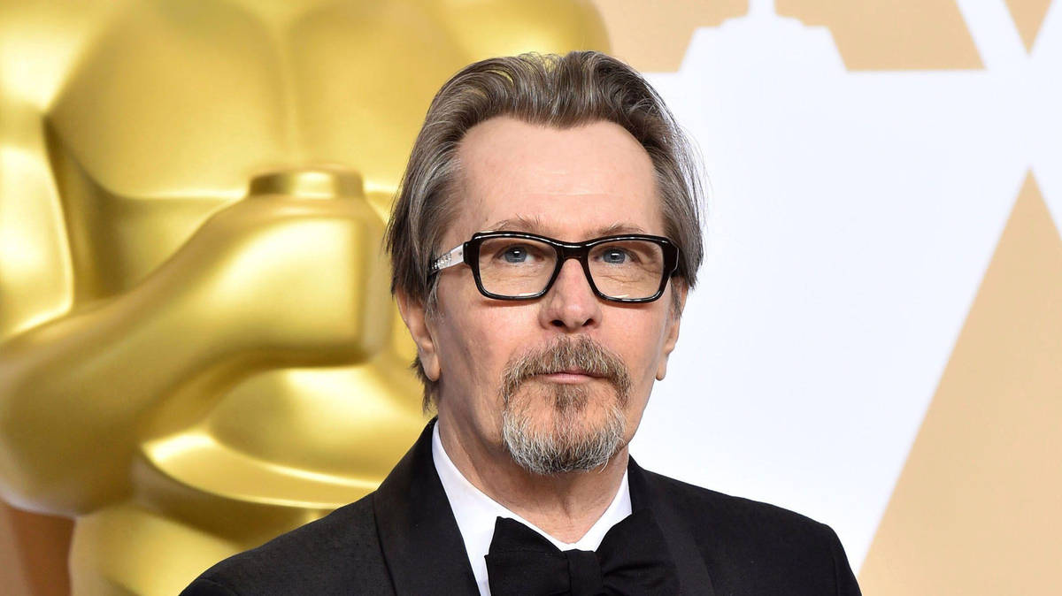 'Enormously flattering': Gary Oldman to receive Global Icon award at ...