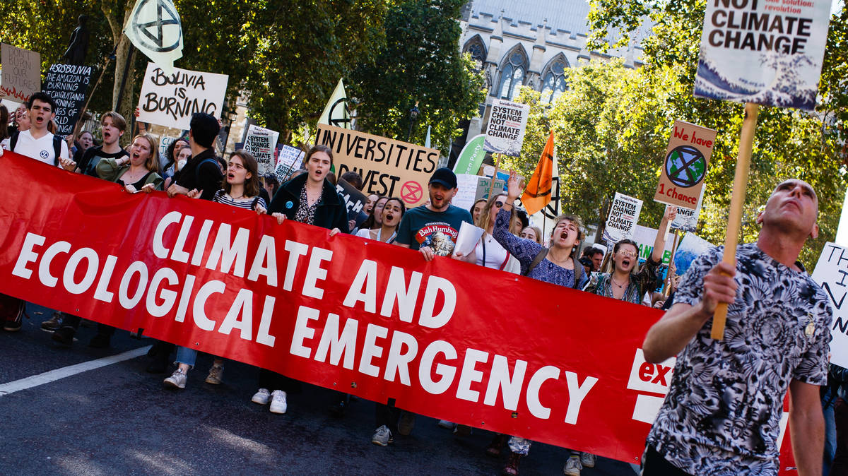 Extinction Rebellion Protests: Where Are They And What Roads Are They ...