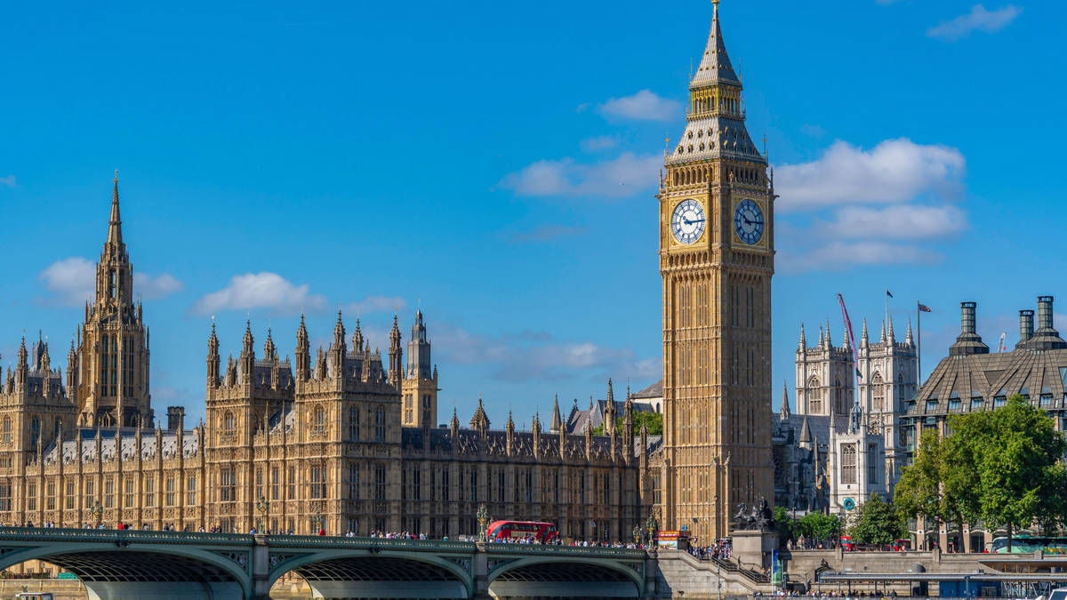 'Abuse of power should mean out of Parliament': MPs urge 'Pestminster' victims to report claims after LBC reveals Burnham warning list