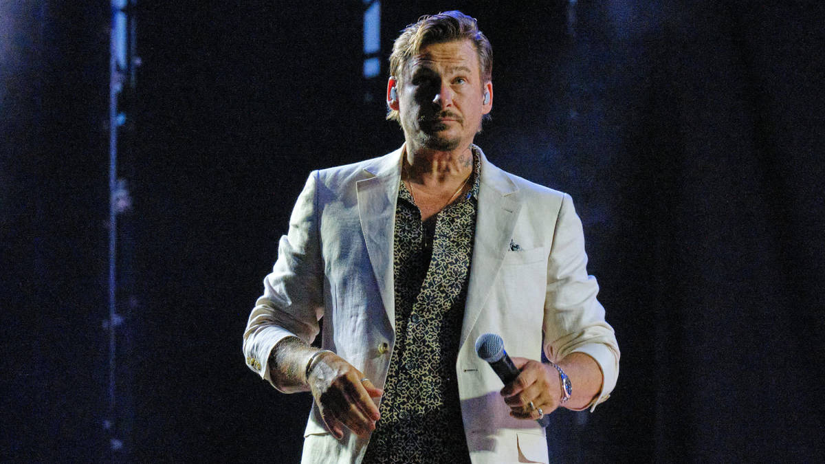 Blue singer Lee Ryan loses High Court appeal over racially aggravated ...