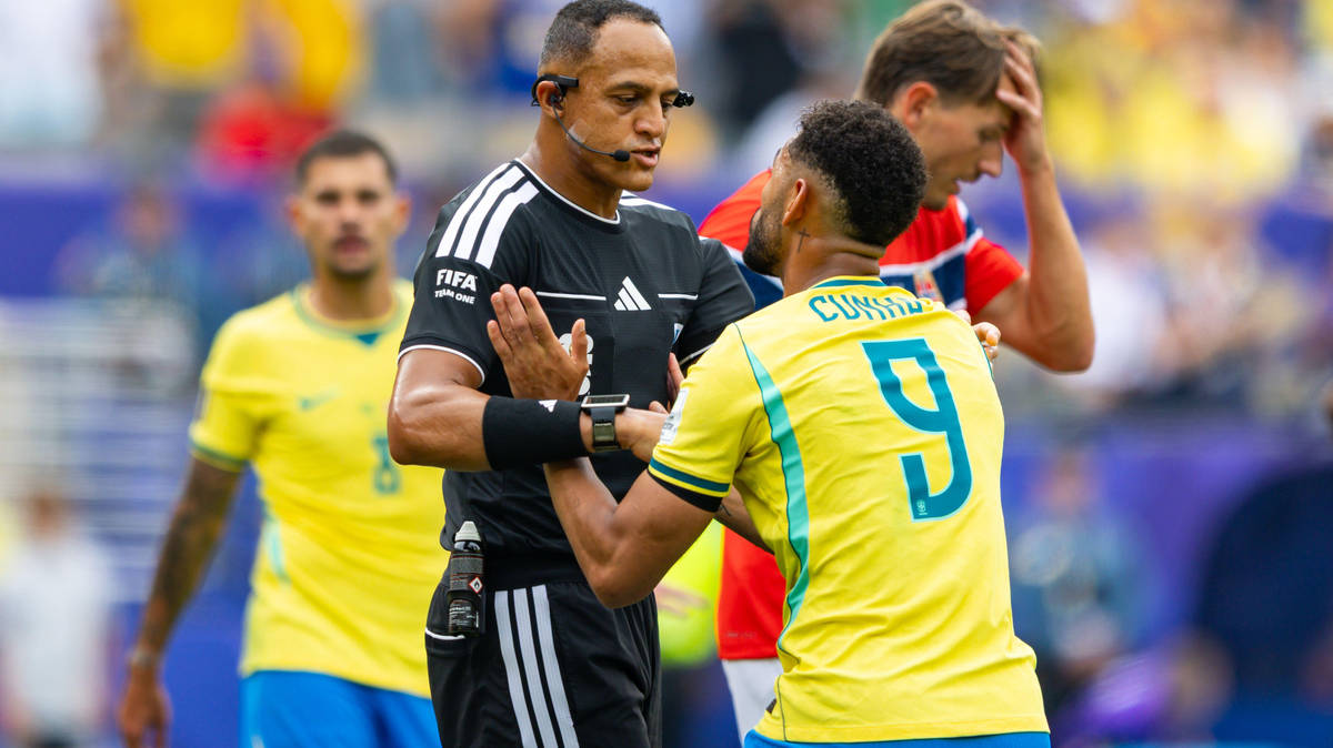 US referee chosen for England v Argentina, as Fifa rule means World Cup ...