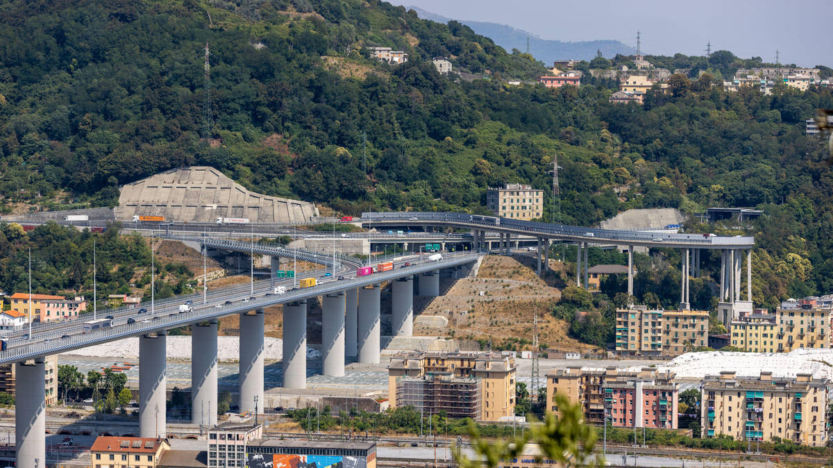 Italian official sentenced to more than a decade for bridge disaster which killed 43 people