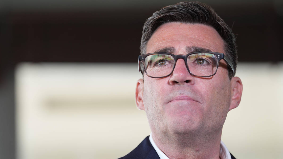 Burnham’s ‘sadness’ as dad’s dementia means he does not know his son will be PM