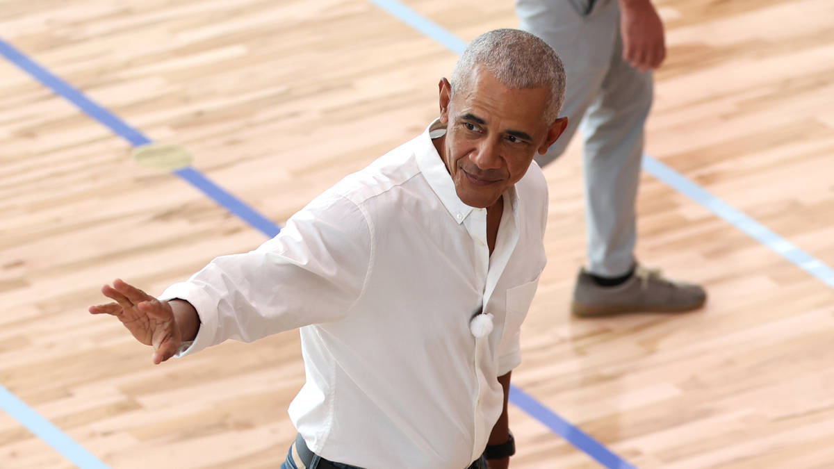Barack Obama to return to UK with series of live interview shows | LBC