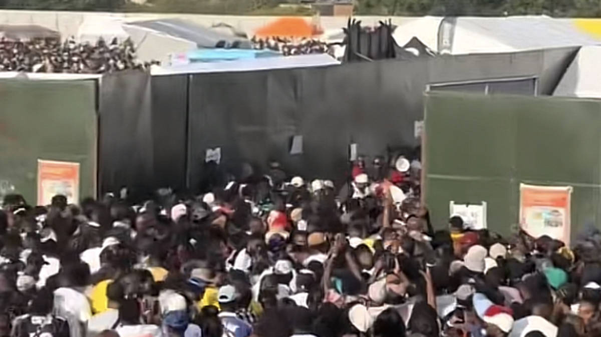 Three hospitalised after stampede and fire at music festival in north London