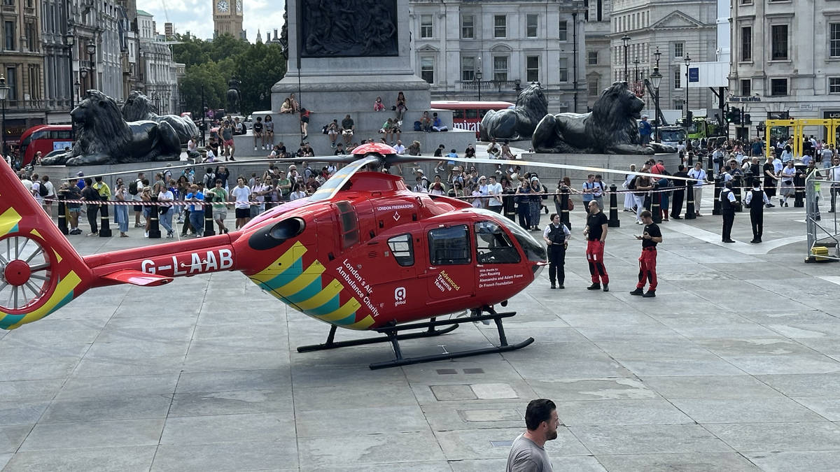 Four people rushed to major trauma centre after 'stabbing' near Covent Garden in central London