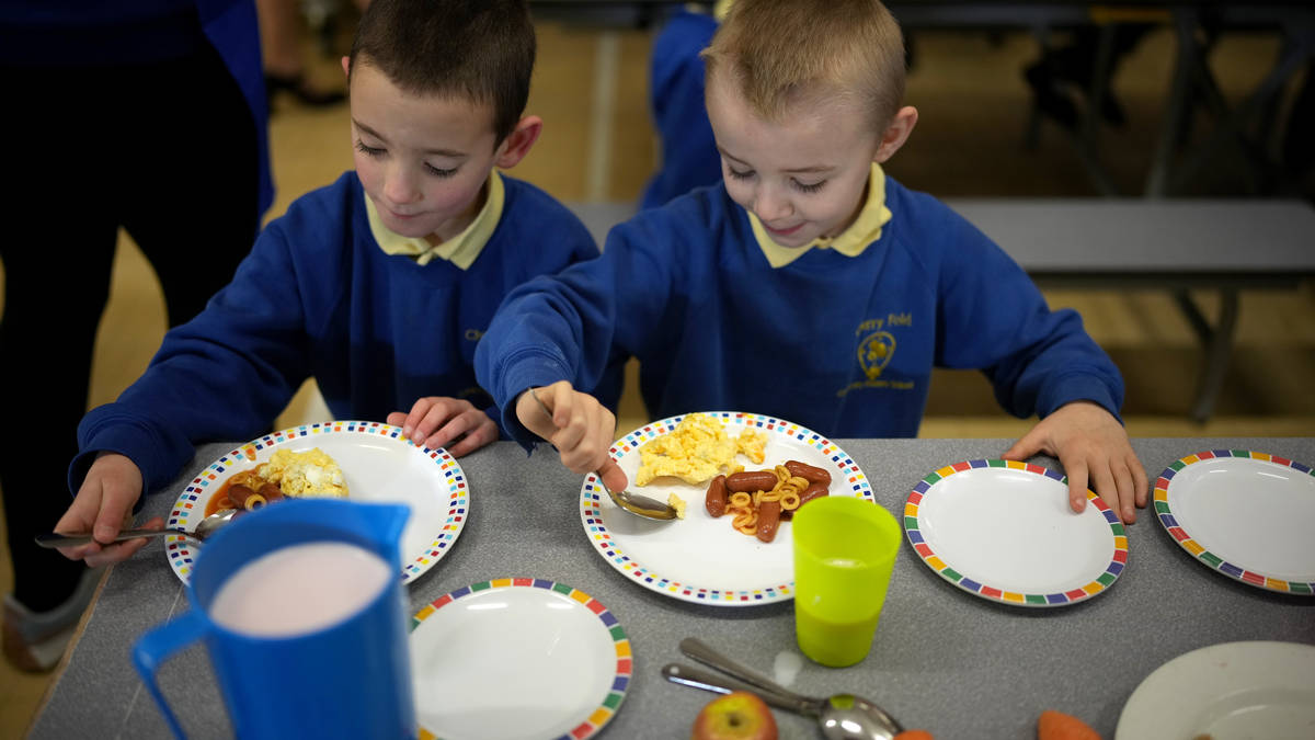 Hundreds of children to miss out on free school meals as parents believe they