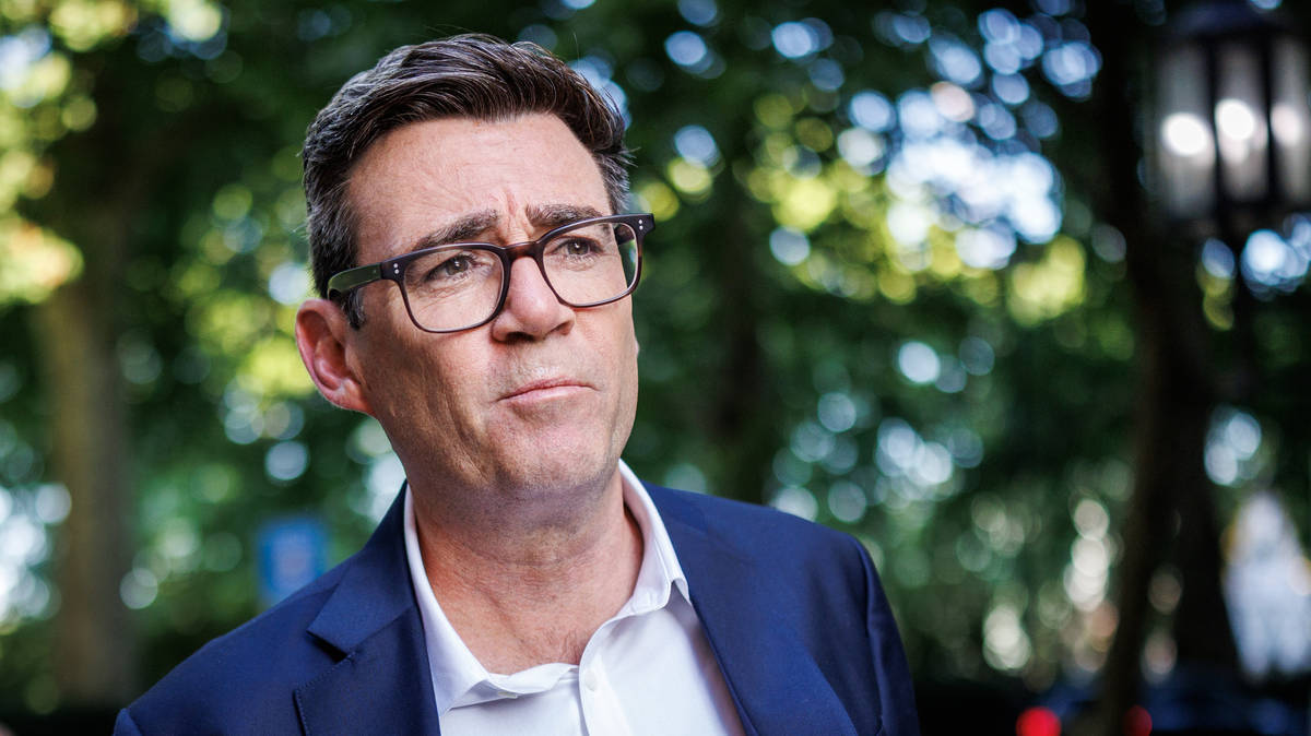 Andy Burnham to take on rough sleeping and fly-tipping on UK tour