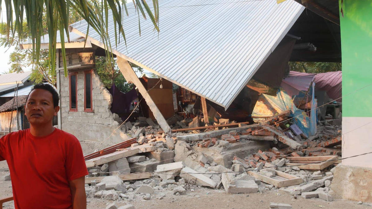 At least 51 people dead after 7.7-magnitude earthquake rocks Indonesia