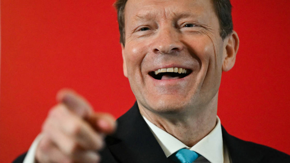 Richard Tice tells people not to be so 'doom and gloom' about global warming - as it could improve English wine