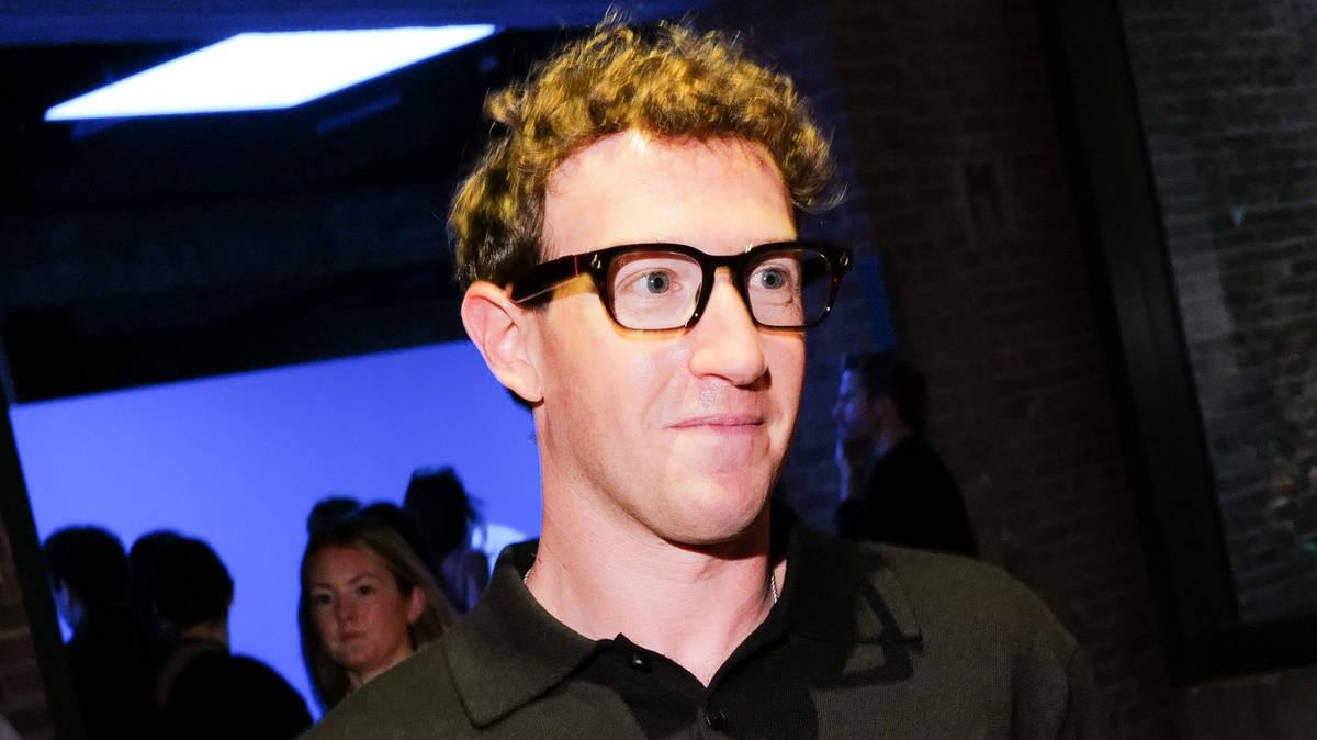 UK cinemas consider banning Meta Glasses amid piracy concerns