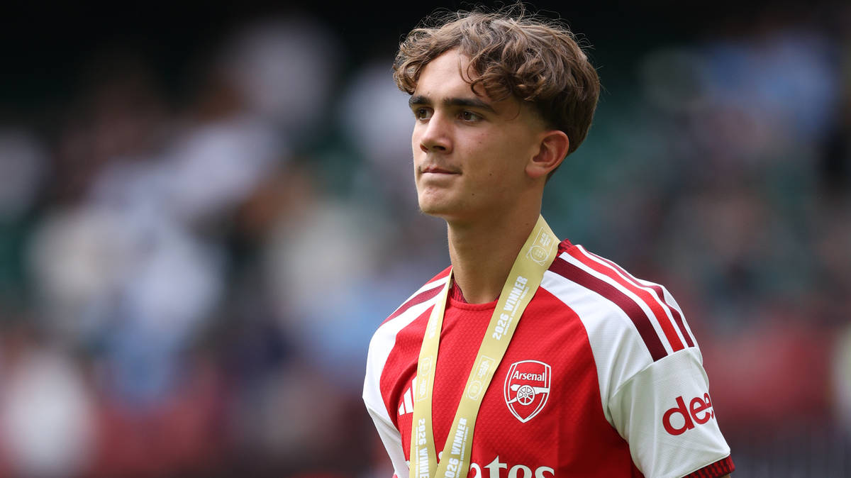 Arsenal's Max Dowman collects GCSE results | LBC