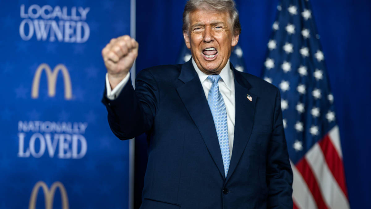 How much does Trump weigh, how tall is he, and is he obese?