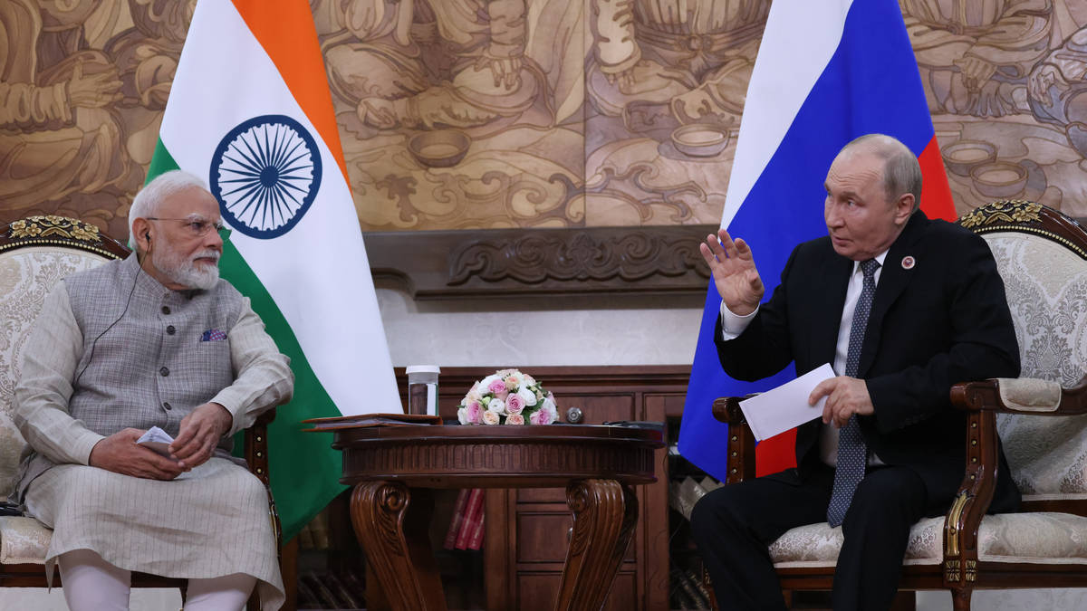 Modi confronts Putin and tells him to 'move from endless war to the end of war'