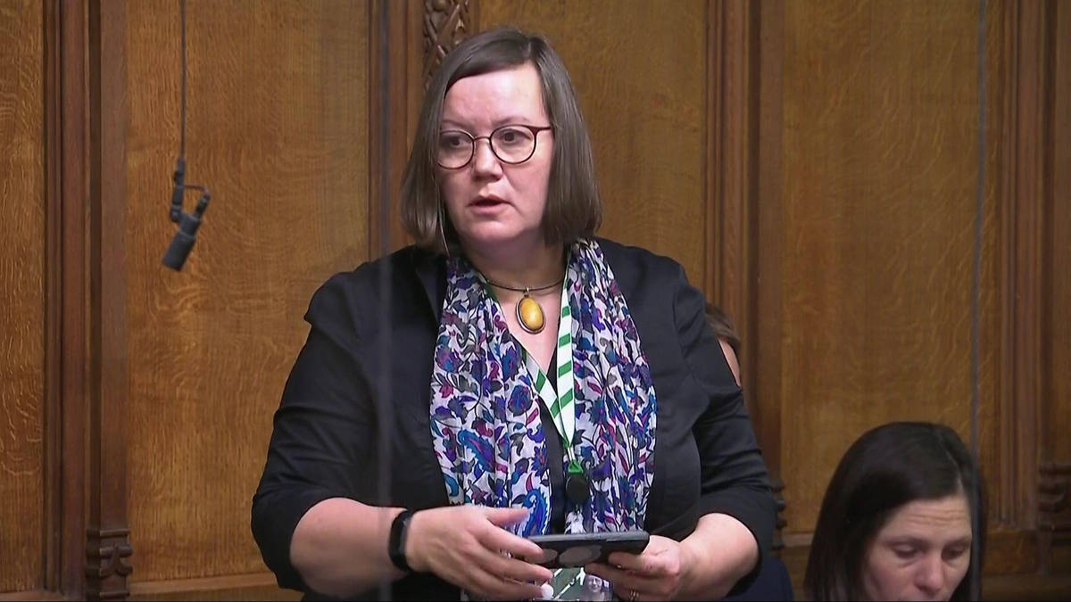 Student loans were 'essentially mis-sold', as influential MP opens door to reforming controversial system
