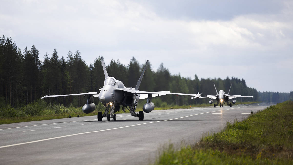 Swedish, Finnish fighter jets scramble to identify and intercept Russian military aircraft