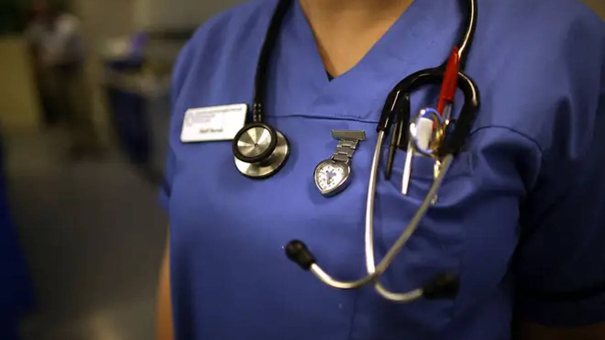 NHS staff suspected of ‘snooping’ on patient records to be suspended immediately