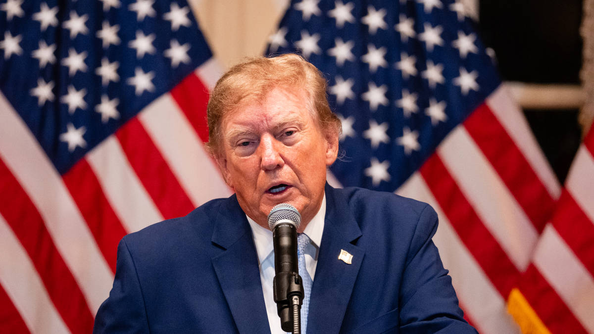 Donald Trump halts sanctions on Russia days after diesel deal - as ...
