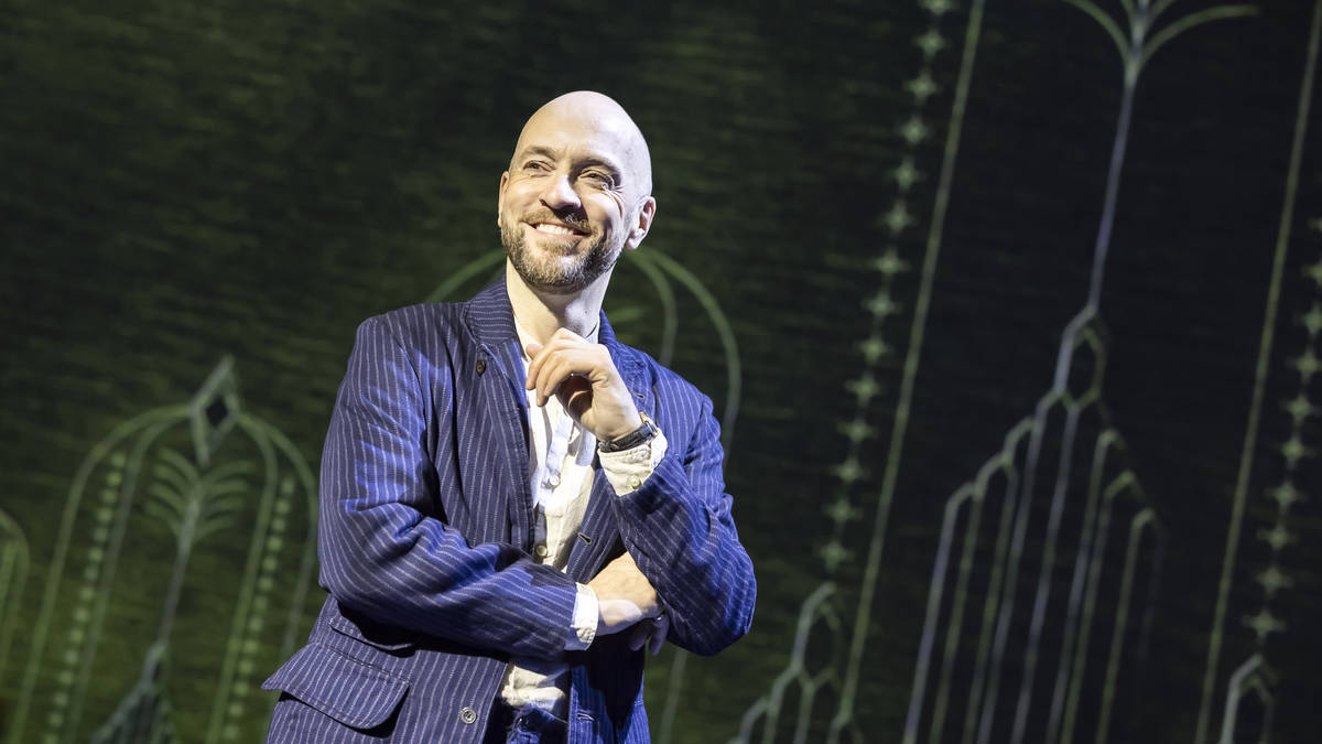 Derren Brown: Only Human review - a mastermind at work | LBC